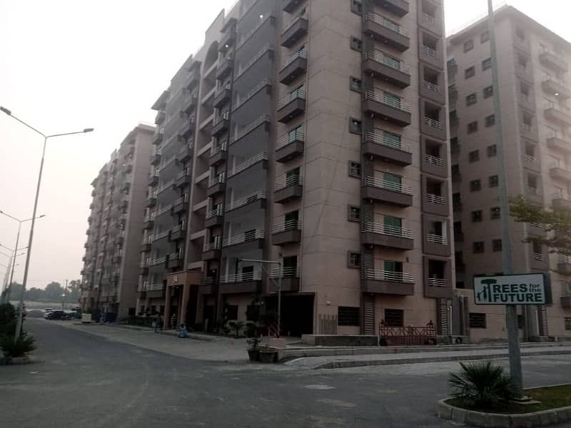 10 Marla 3 Bed Flat For Sale In Askari 11 Lahore 0