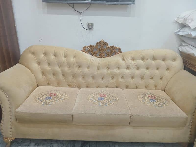 Wood sofa 4