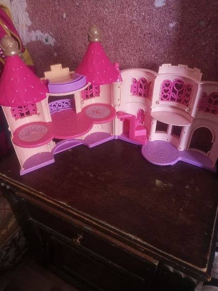 beautiful doll house urgent sale only cal 2