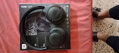 JBL new headphones 720 Model