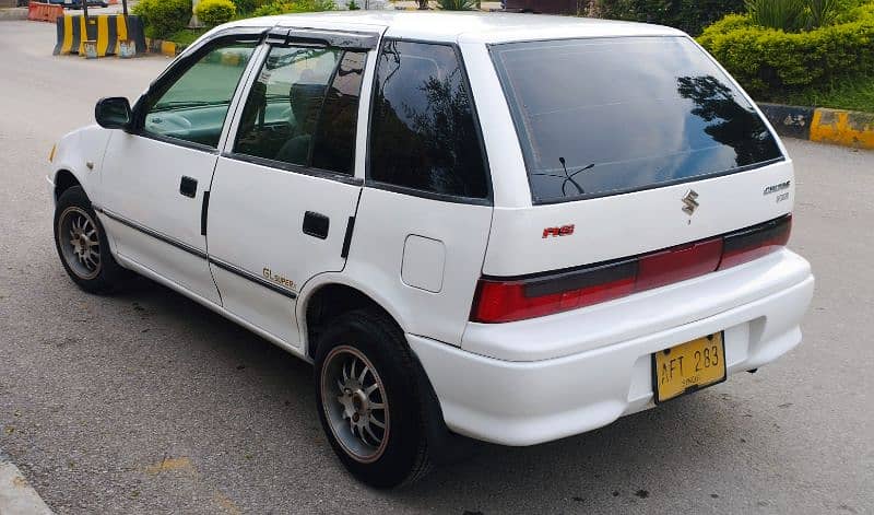 Suzuki Cultus VXR 2004 Ac/cng 3