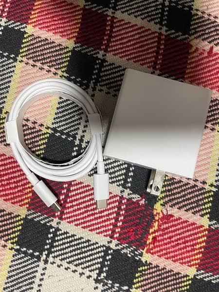 GOOGLE PIXEL 8 PRO KA 100% ORIGINAL CHARGER HY 1