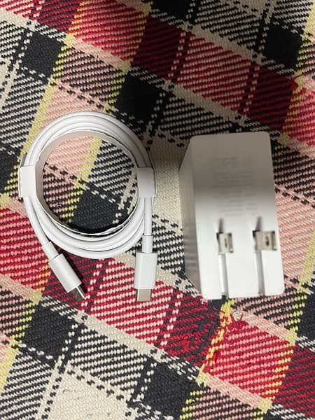 GOOGLE PIXEL 8 PRO KA 100% ORIGINAL CHARGER HY 2