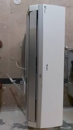 Gree 1.0 Ton DC Inverter