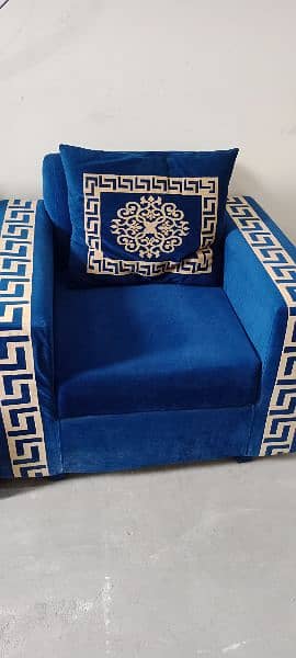 Royal Sofa Set 0