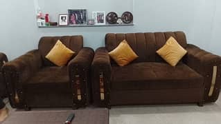 Excellent condition 6 seater sofa set only 2 month used 0