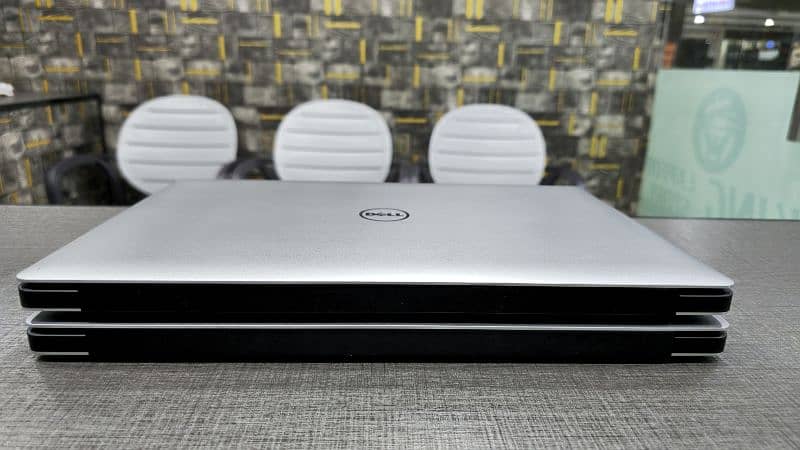 Dell Precision 5520 i5 7th  Generation HQ 9