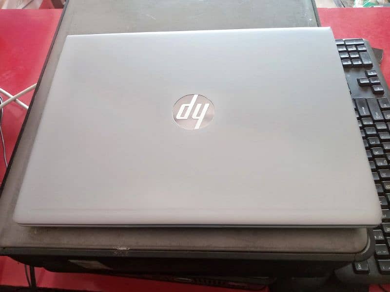 Laptop Hp i5-8th TechScreen 2