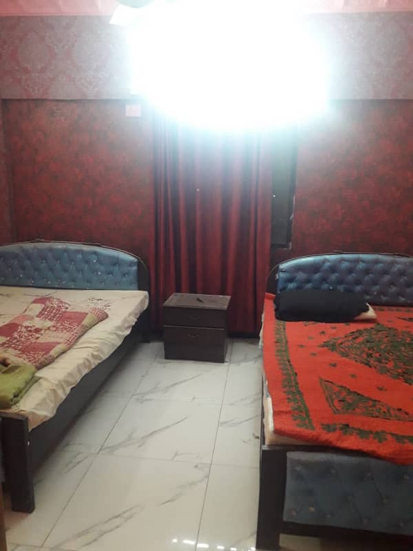 pent house have 3 bed dd for sale in johar 7