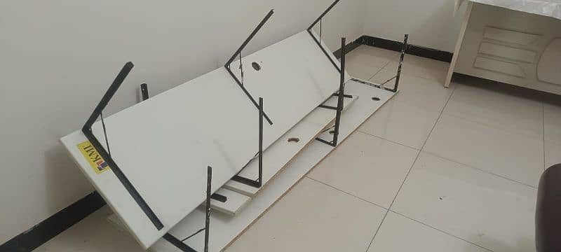 Attachable Tables Available . Full Metal Frame . ( 03334645092 ) 1