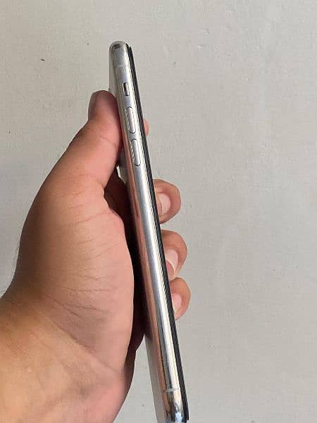 IPHONE 11 PRO MAX 256 GB NON PTA ALL OK  84% HEALTH PRICE FL 4