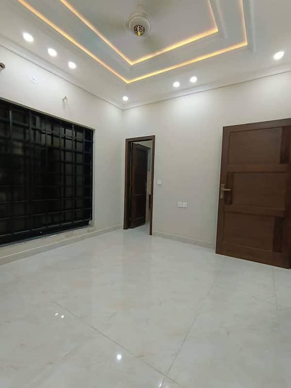 5 Marla Brand New House Available For Rent In Umer Block Bahria Town Lahore 6