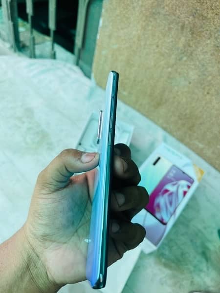 Oppo F15 (8gb-256gb)urgent Sale. 0/3/0/7/4/5/8/8/8/8/6 5