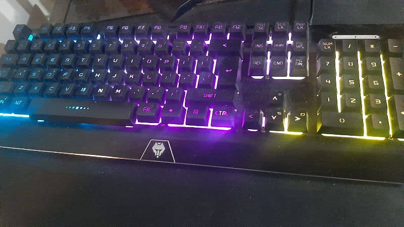 WOLF GAMING KEYBOARD 0