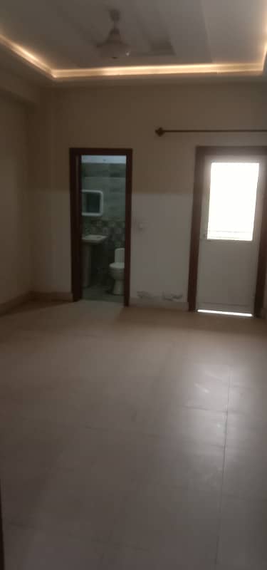 3 Bed Flat 1st Floor at B Block Mini Markaz, B17 3