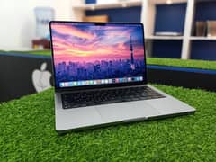 14 inch M1 Pro 2021 32 gb Ram 1 Tb Storage