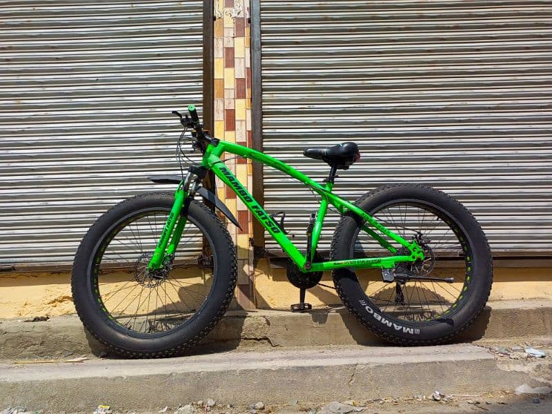 "THE GIANT" FAT TYRE MTB 26" 8