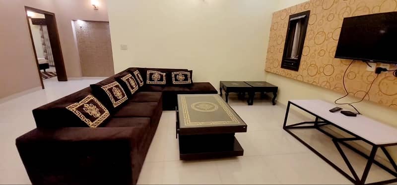 Furnished 3 Bedroom Portion Facing Park For Rent 2