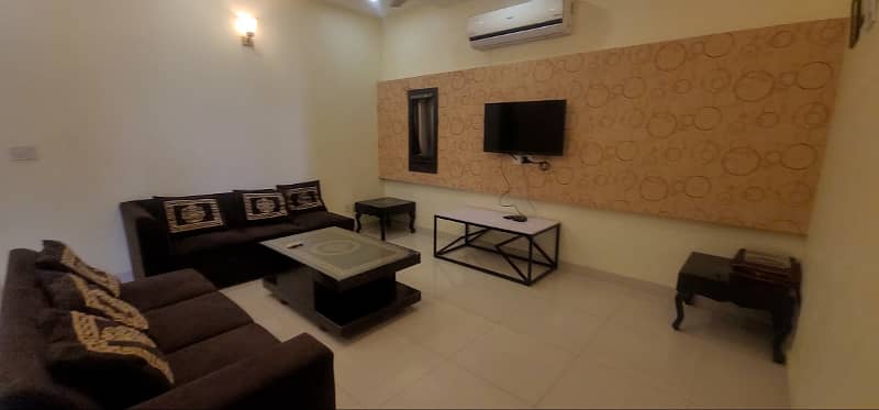 Furnished 3 Bedroom Portion Facing Park For Rent 19