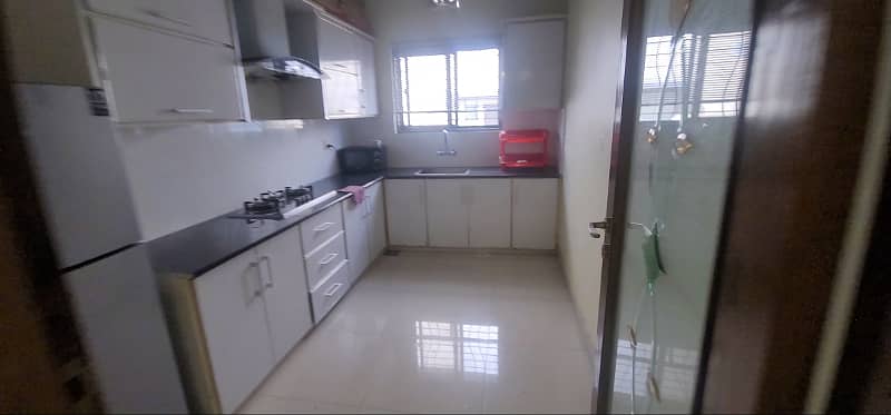 Furnished 3 Bedroom Portion Facing Park For Rent 21