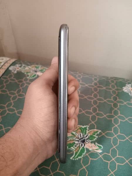 Motorola E4 Plus 0