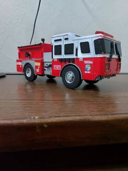 kids fire truck 0