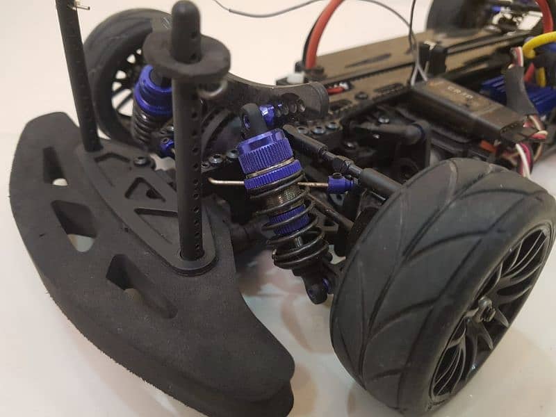 RC Car 1/10 Carbon Fiber 2