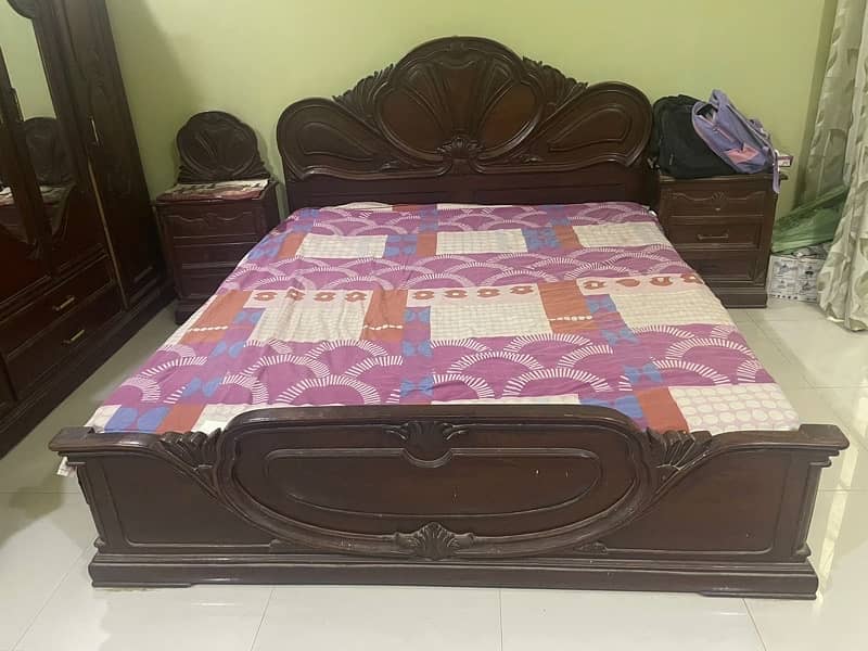 5 pcs room furniture set best quality 0