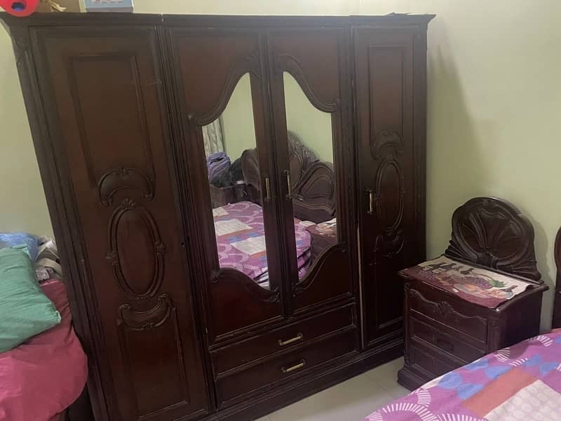 5 pcs room furniture set best quality 1