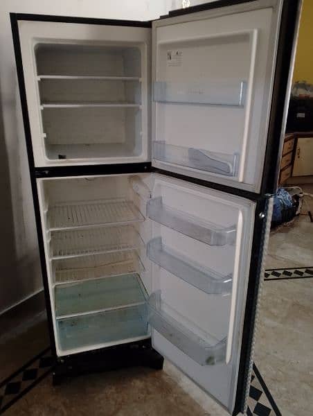 Refrigerator for sale very good condition 3