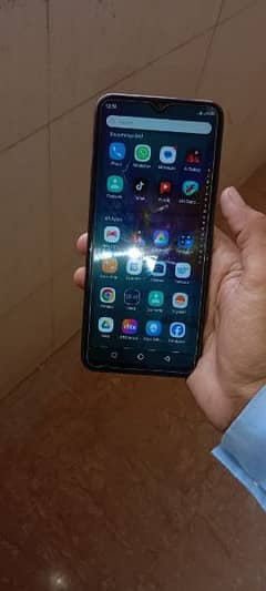 infinix hot 9 play 10/9 condition  contact 03070656547