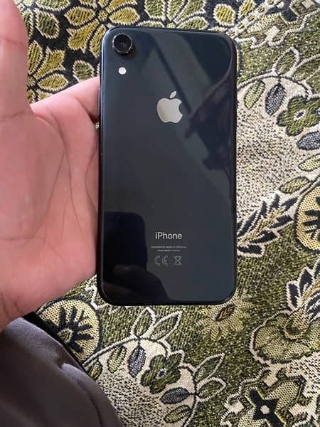 iPhone XR 64gb dual  pta approved 10\9 condition no open  water pack 2