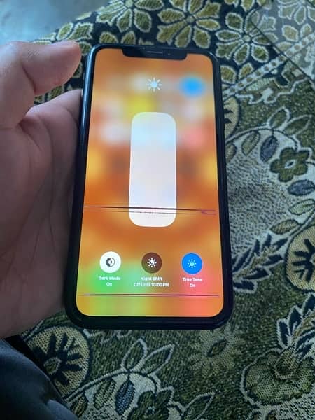 iPhone XR 64gb dual  pta approved 10\9 condition no open  water pack 4