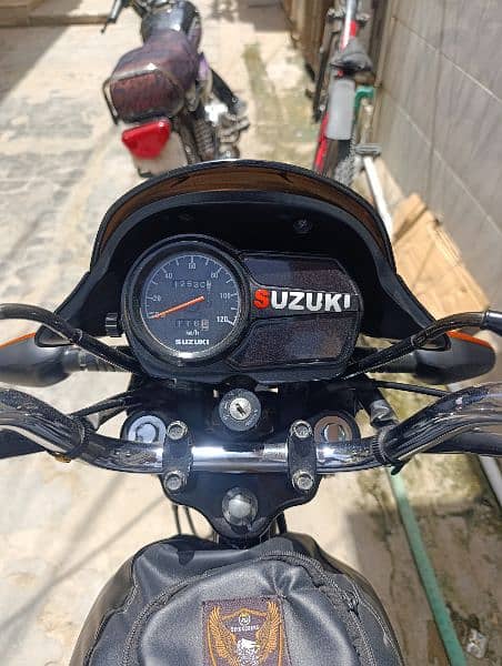 Suzuki GD 110 4