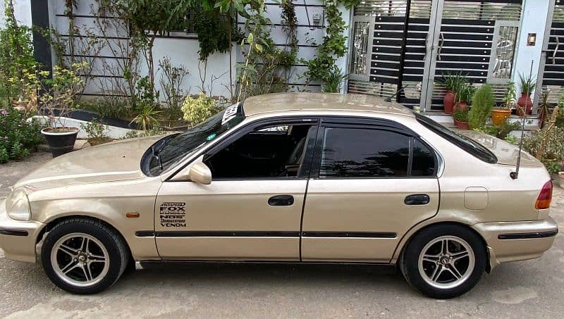 Honda Civic Oriel 1998 11