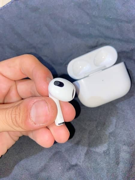 Airpods 3rd generation 2