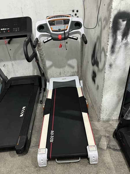 Running Treadmils Cycles Ellipticals Electric Machines 6