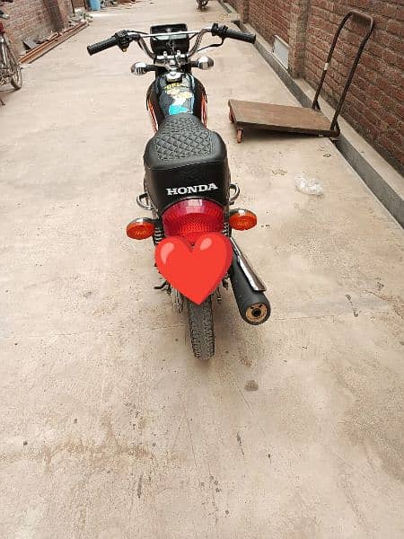 Honda 125 model 2022.   contact  03106665781 1