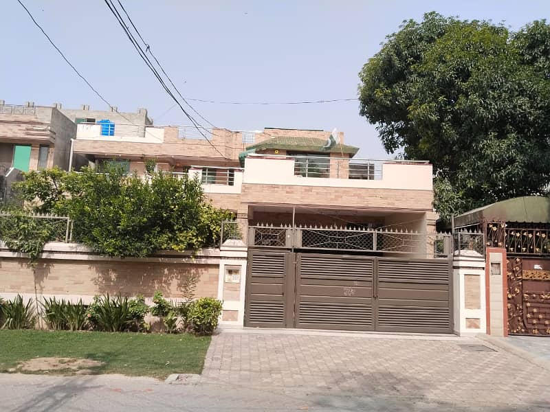 1 kanal house for sale murghzar d block Defence Raya 0