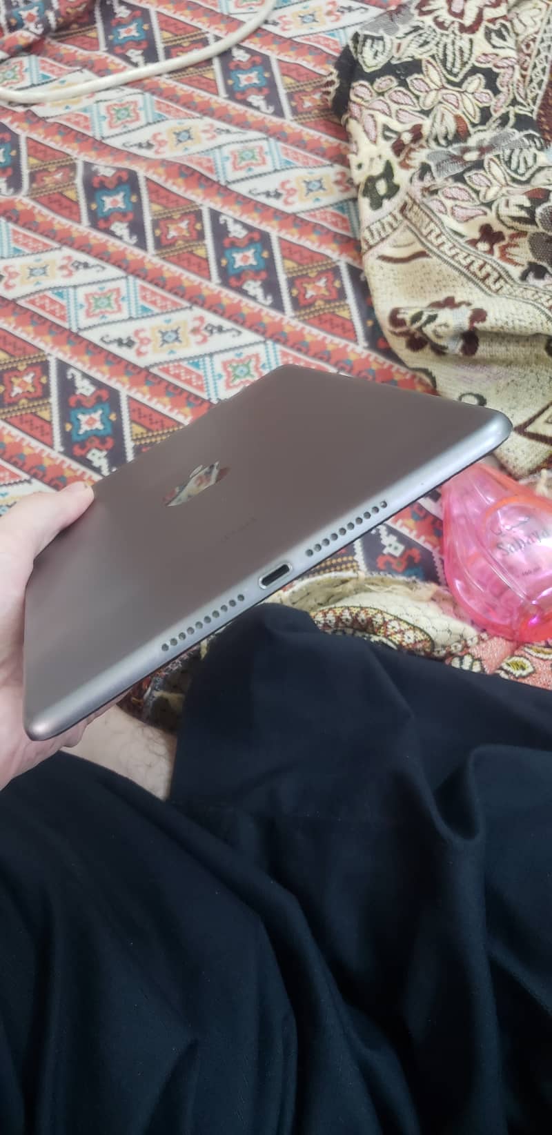 Ipad mini 5 10/10 condition best for pubg and studies 3