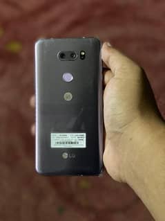 LG V30 (4GB + 64GB Storage) (PTA Approved)