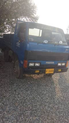 Mazada T3500 truck