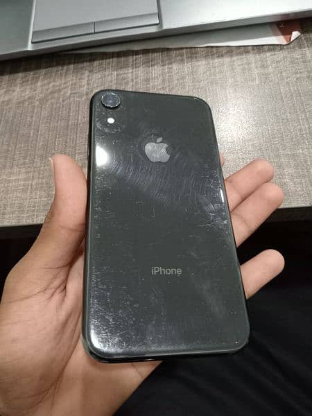 iphone xr 1