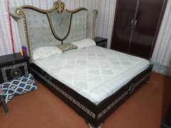 Double bed set/wooden bed set/bedroom furniture/wardrobe/showcase