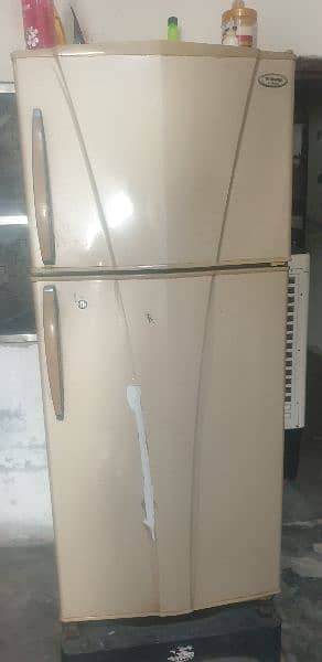 wawes frige for sale 5