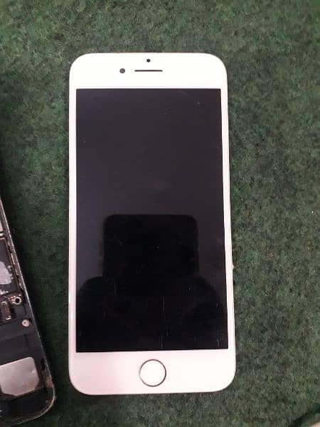 iphone 7 32gb non pta for parts 4