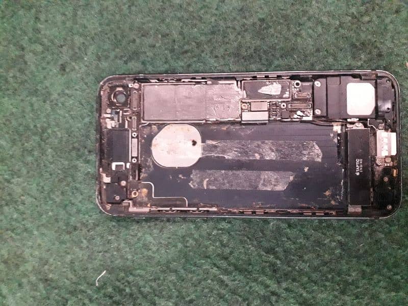 iphone 7 32gb non pta for parts 5