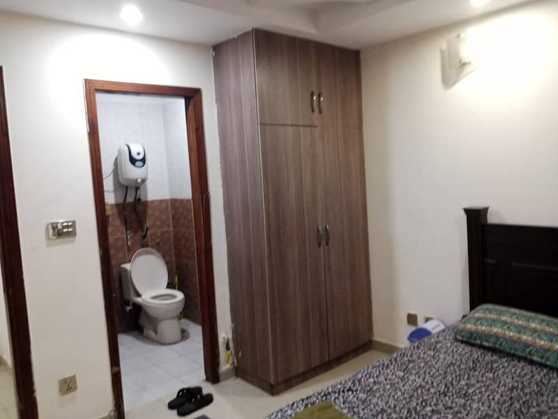 1 bedroom furnished apartment available for rent in bahria town phase 4 civic center 7