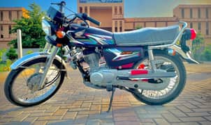 Honda 125.2023 model for sale.     03457902343