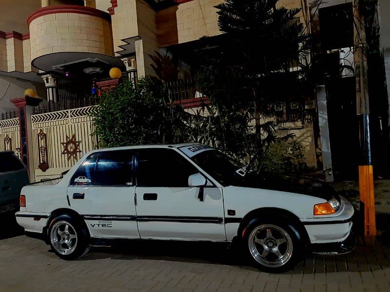 Honda Civic EXi 1990 11